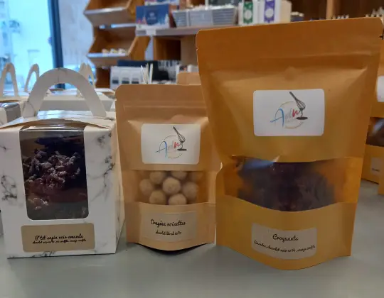 La confection de gourmandises chocolatées